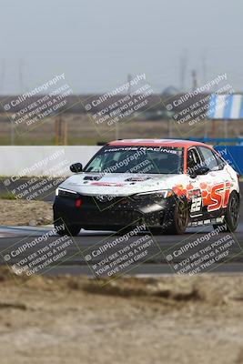 media/Mar-16-2025-CalClub SCCA (Sun) [[e72803ec8c]]/Group 4/Qualifying (Turn 1)/